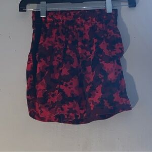 Tek Gear Red Camo Baketball Shorts Boy’s Size S(8)